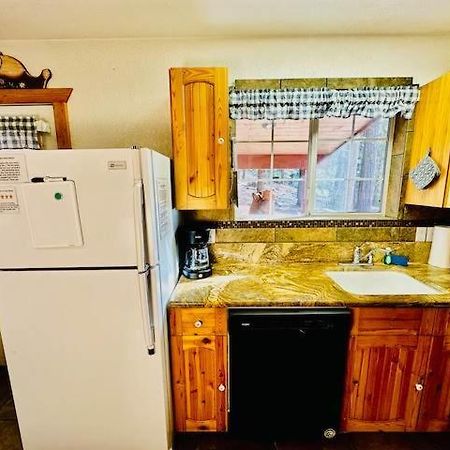Apartamento Cozy Bear South-Inside Yosemite-Sleeps 5 Yosemite West Exterior foto